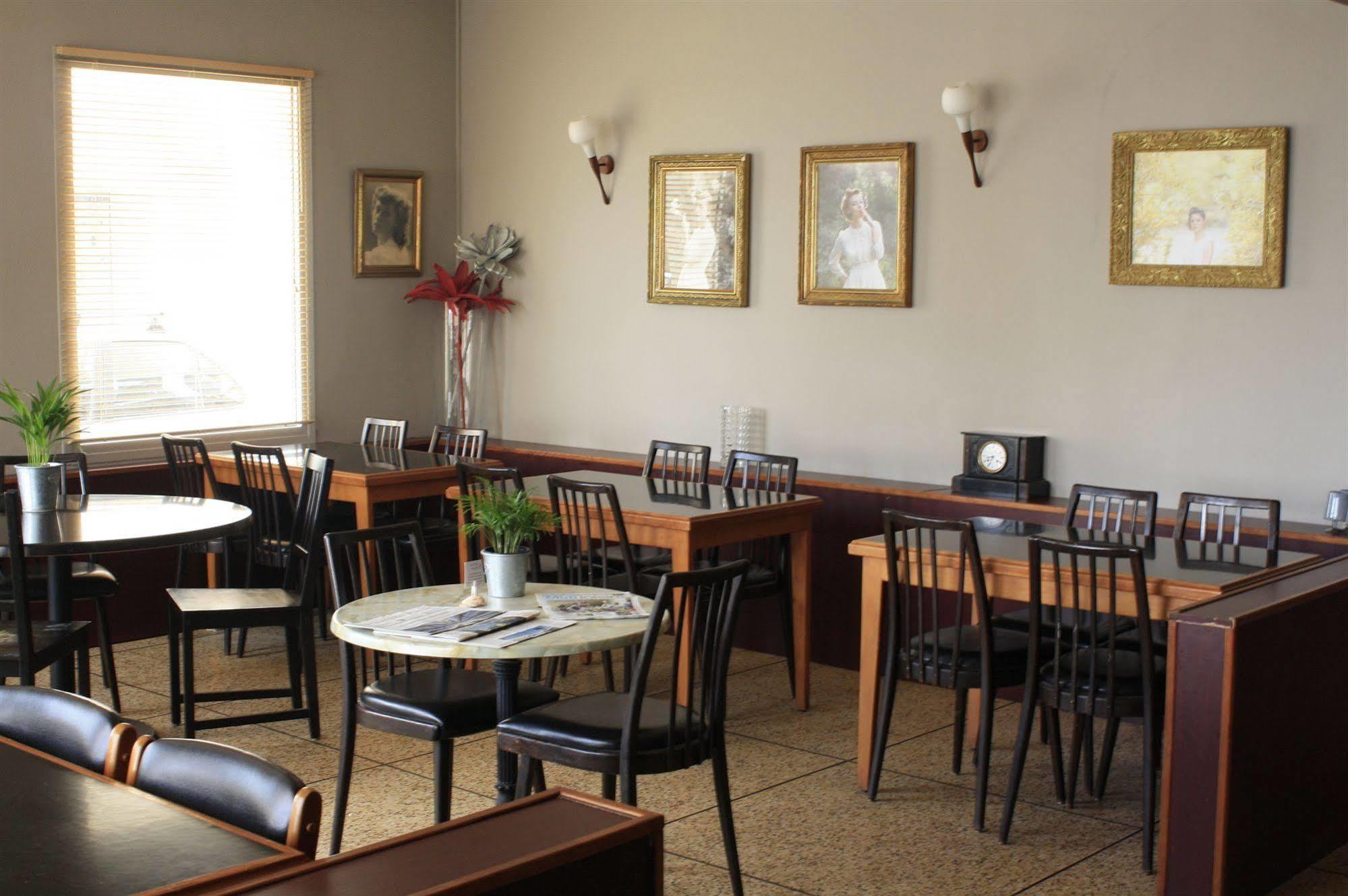 Hotel Restaurant Gedeon Carnon-Plage Exterior photo